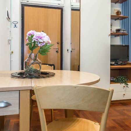Altido Colorful Studio For 2 Close To Sforzesco Castle Milano Ngoại thất bức ảnh