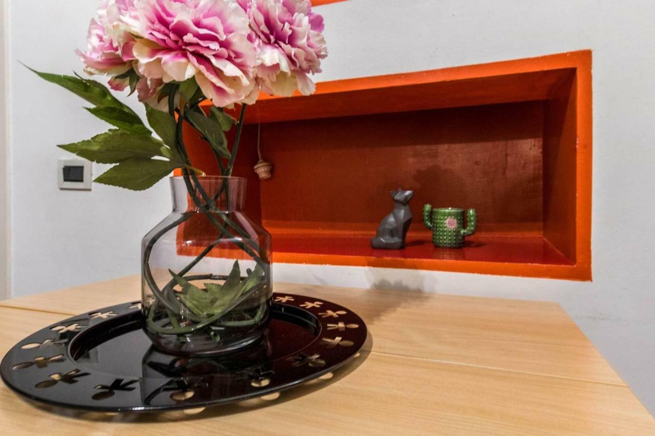 Altido Colorful Studio For 2 Close To Sforzesco Castle Milano Ngoại thất bức ảnh