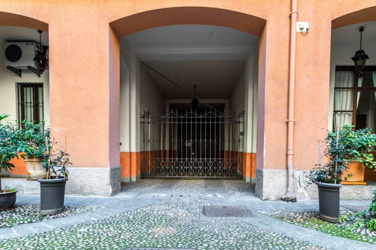 Altido Colorful Studio For 2 Close To Sforzesco Castle Milano Ngoại thất bức ảnh